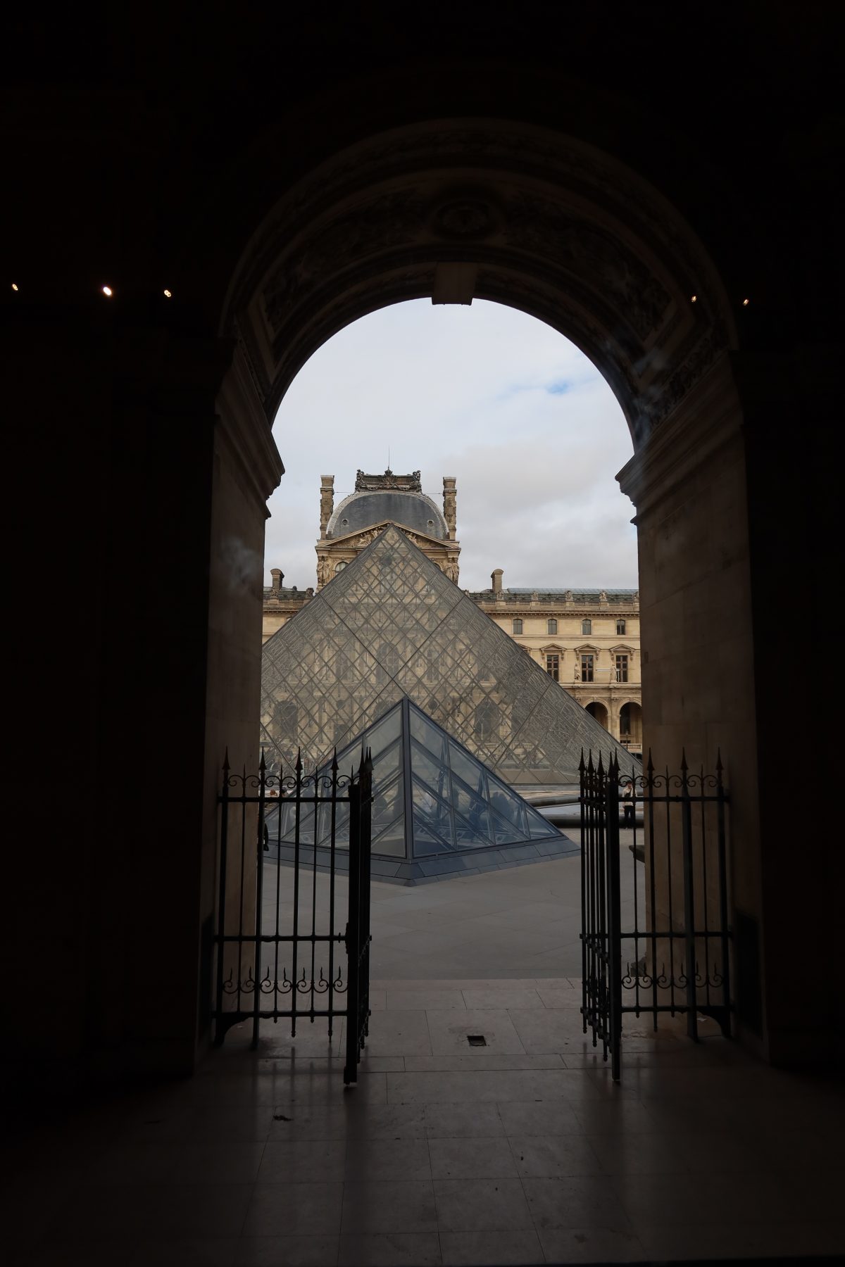 The Louvre Jewel Heist Timeline