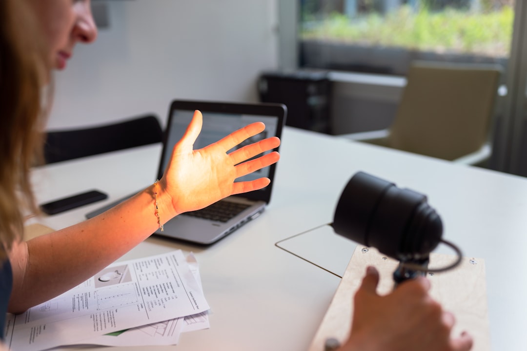 How to Organize Remote Legal Teams for Complex Litigation